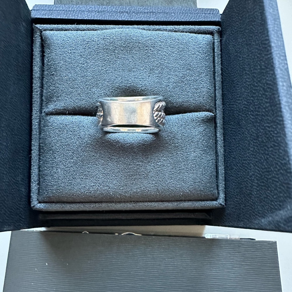 David Yurman Crossover Ring Sz 8 - Picture 7 of 13
